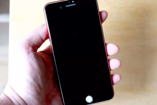 Apple iPhone Black Screen of Death probléma elhárítása